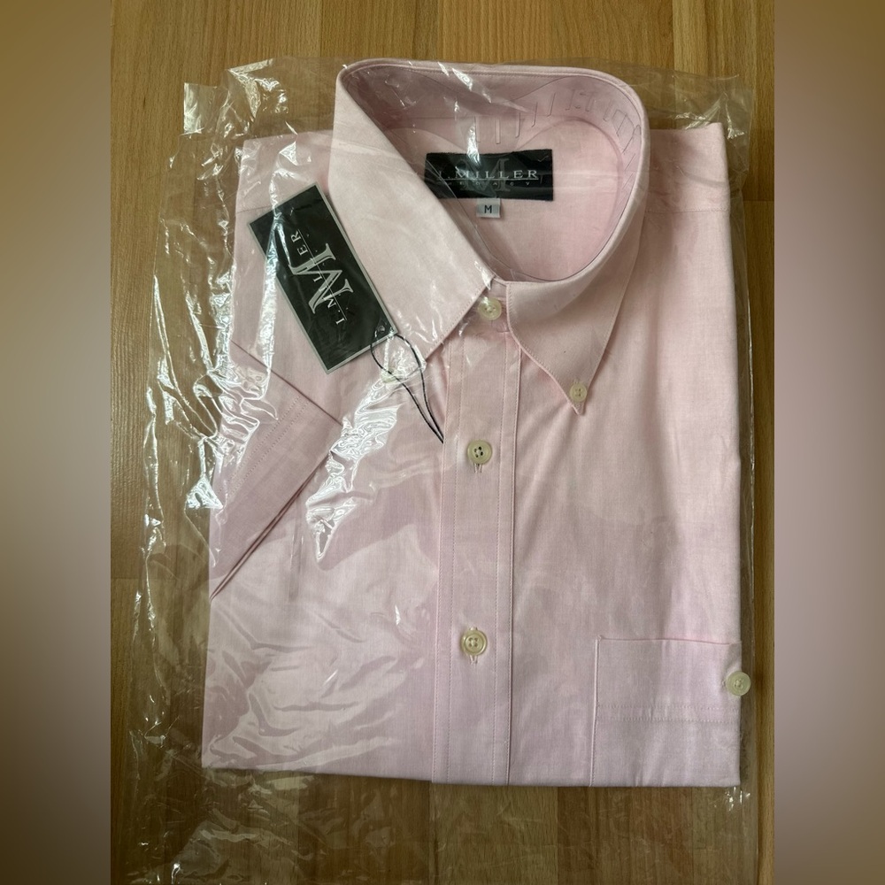 Classic Pink Dress Shirt with Textured Fabric